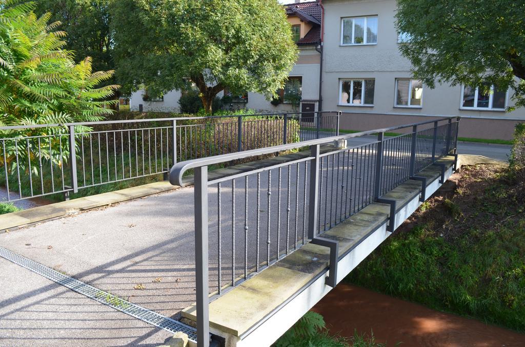 Hotel U Kapra Lázně Bělohrad Exterior foto