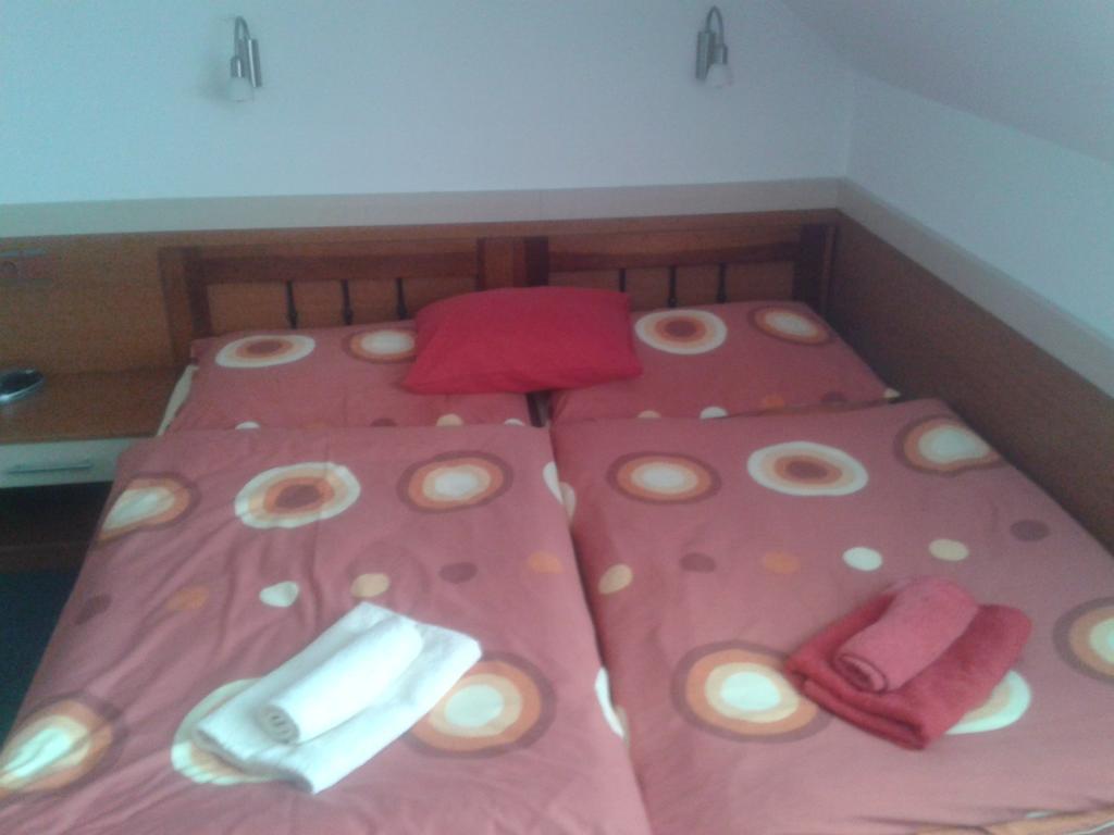 Hotel U Kapra Lázně Bělohrad Zimmer foto